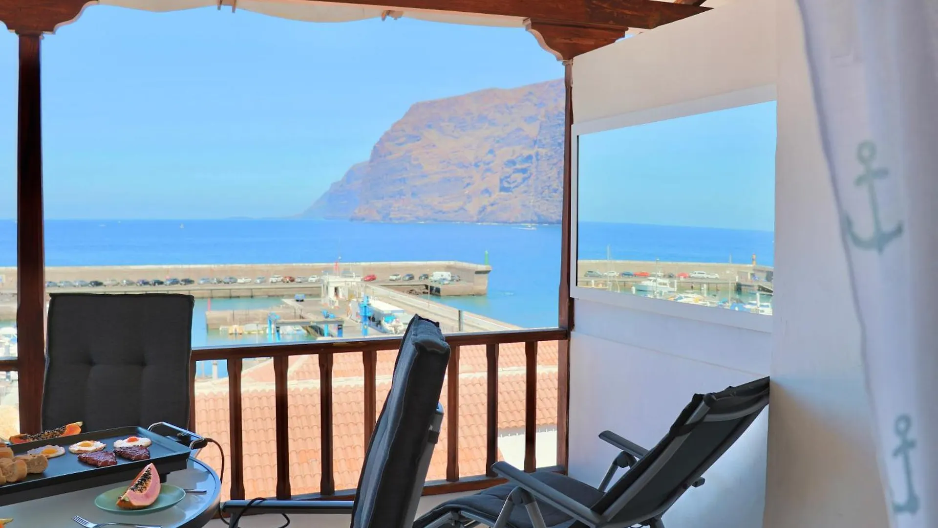 Capitain Beachside Haven Акантиладо-де-Лос-Хигантес