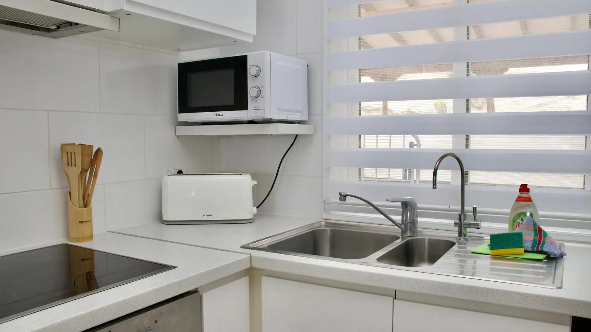 Capitain Beachside Haven Акантиладо-де-Лос-Хигантес