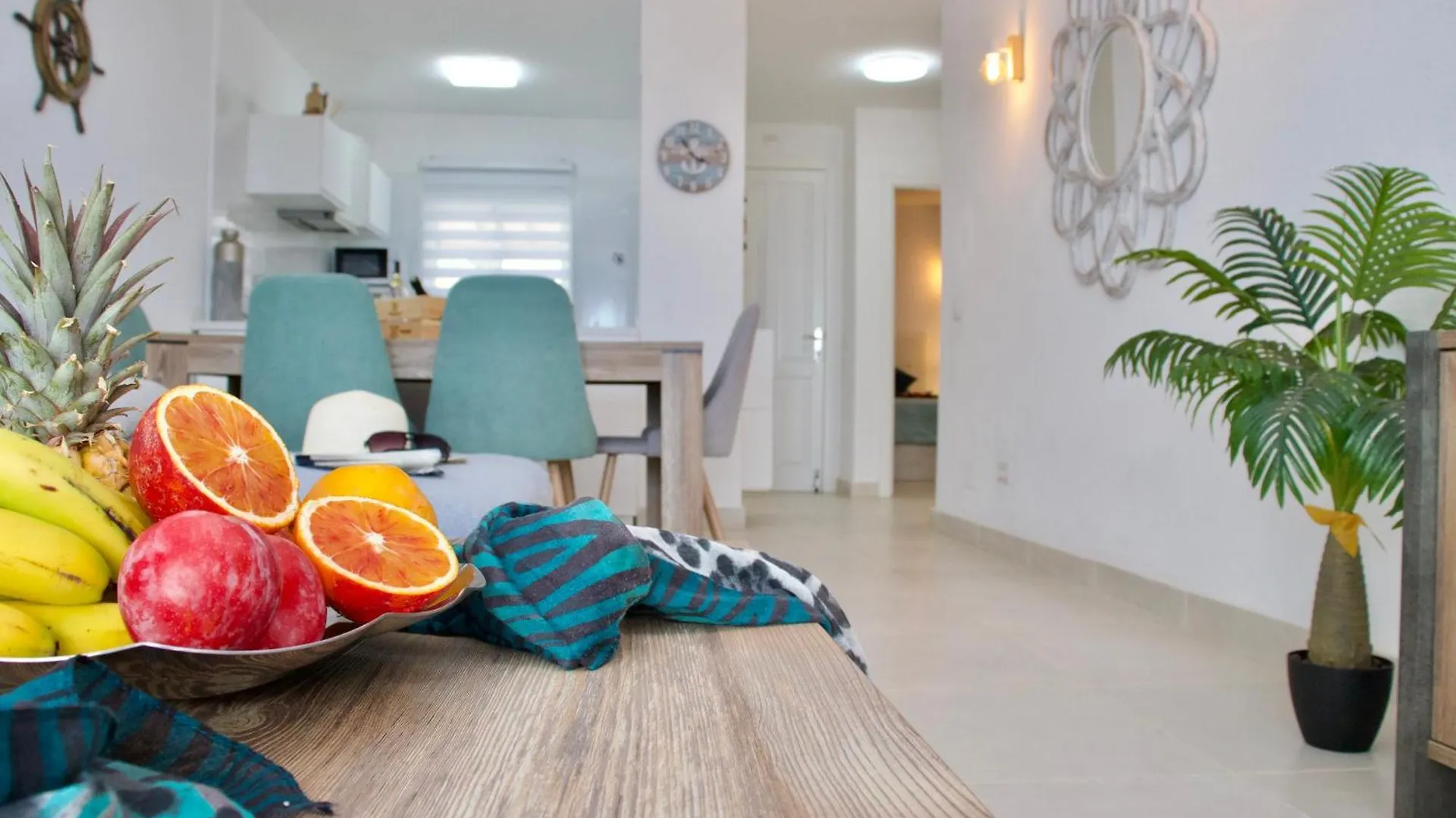 Capitain Beachside Haven Акантиладо-де-Лос-Хигантес