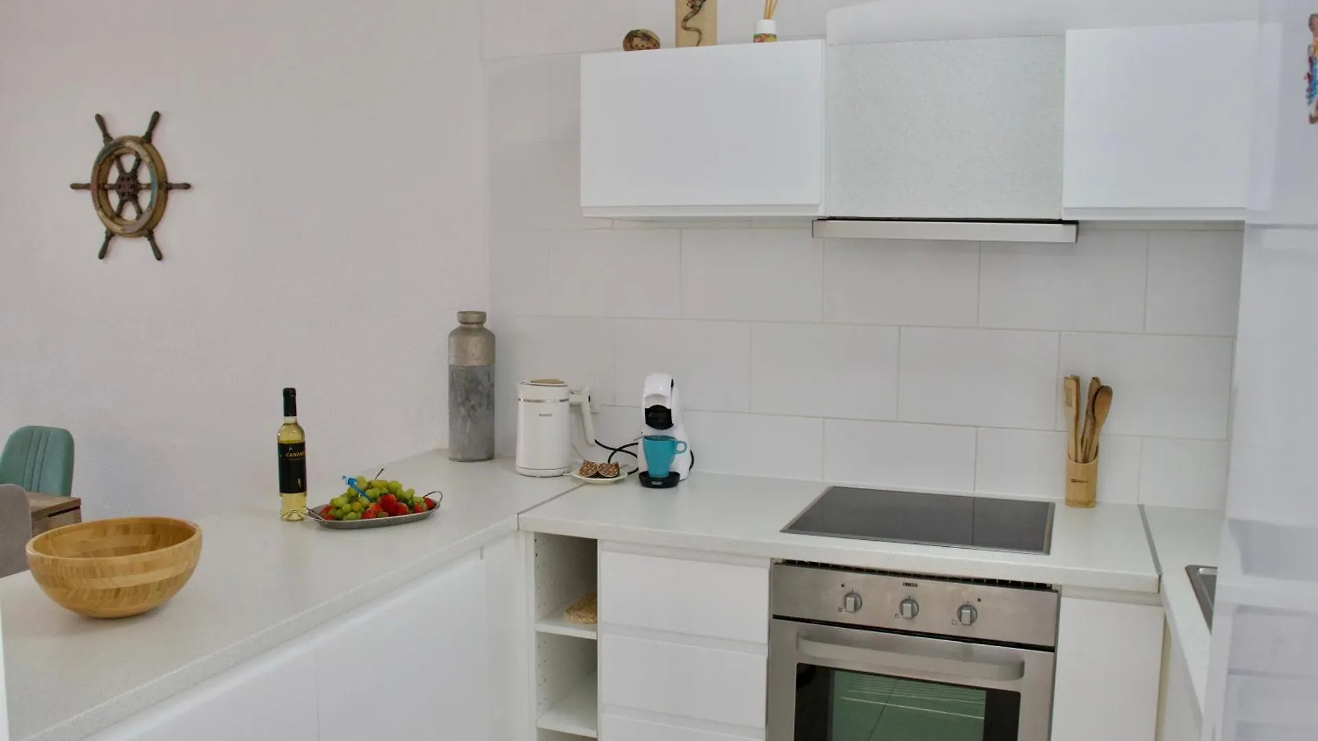 Capitain Beachside Haven Акантиладо-де-Лос-Хигантес