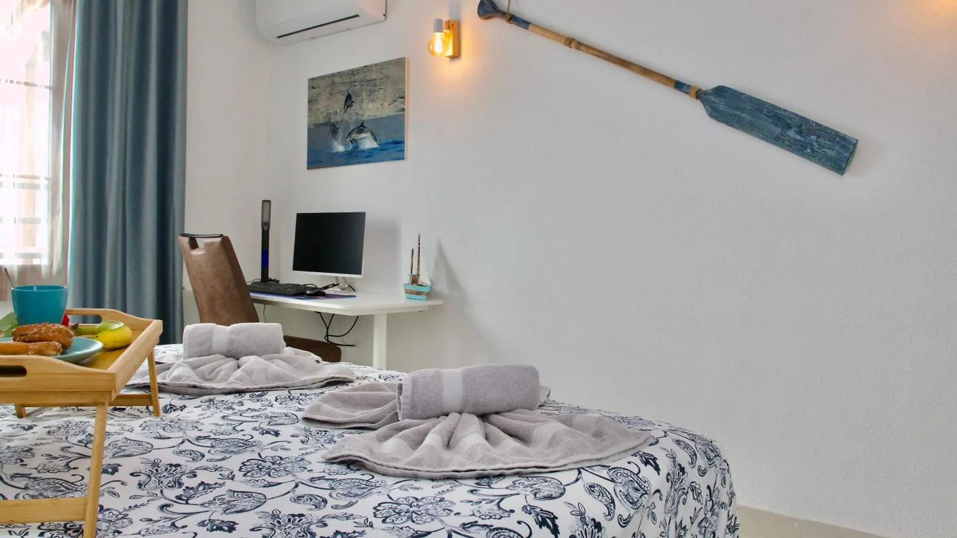 Апартаменты Capitain Beachside Haven Акантиладо-де-Лос-Хигантес