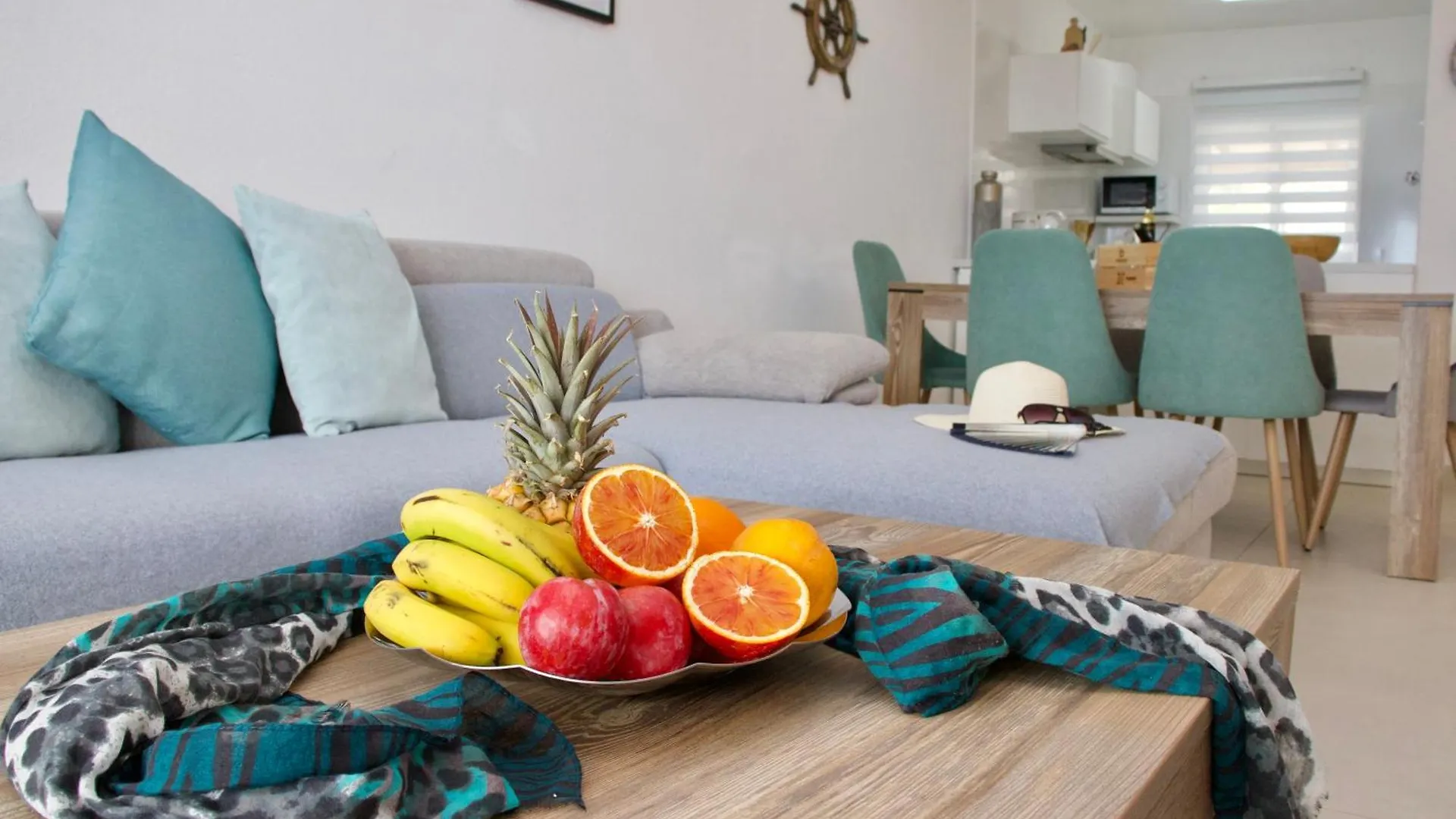 Capitain Beachside Haven Акантиладо-де-Лос-Хигантес